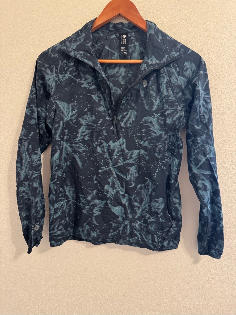 Mountain Hardwear Women’s XS Printed 1/4 Zip Lightweight Pullover Jacket